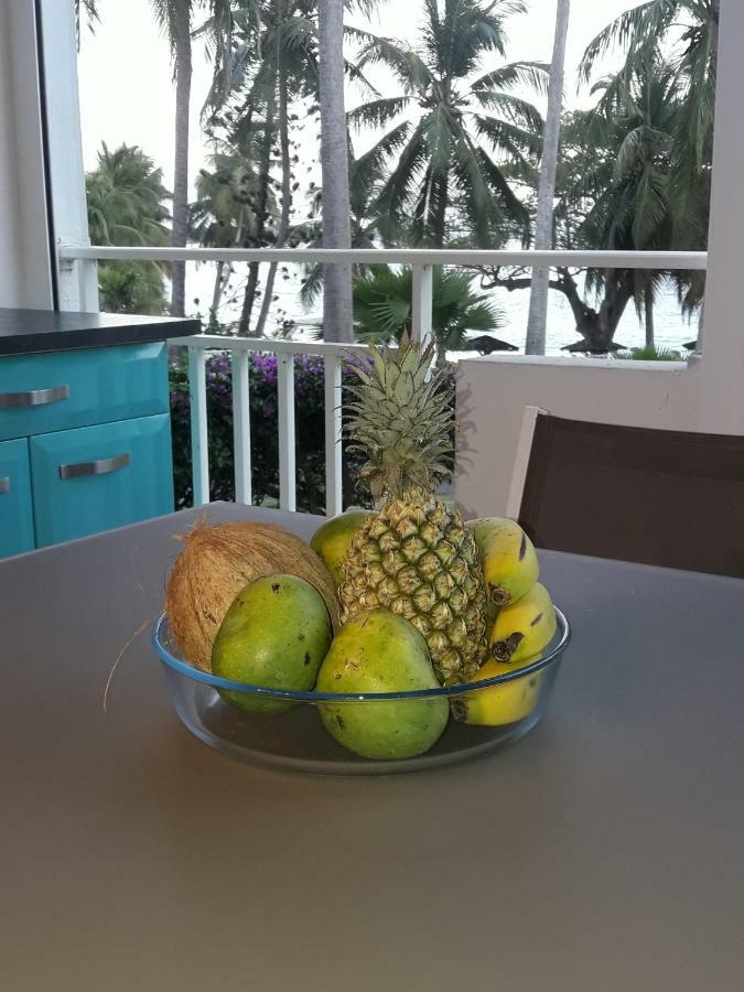 Studio en bord de mer - Résidence La Vieille Tour Le Gosier  Extérieur photo